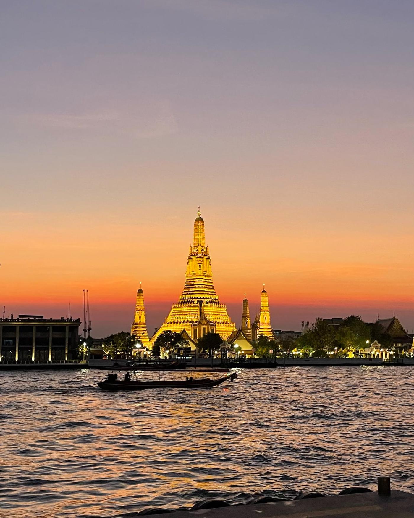 Sunset with Wat Arun in the Background